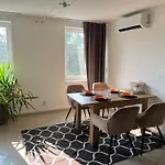 Stylish Presov, Panoramic View & Parking Πρέσοβ