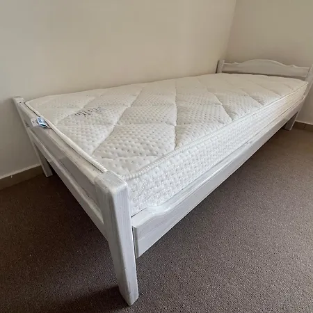 Stylish Presov, Panoramic View & Parking Apartamento